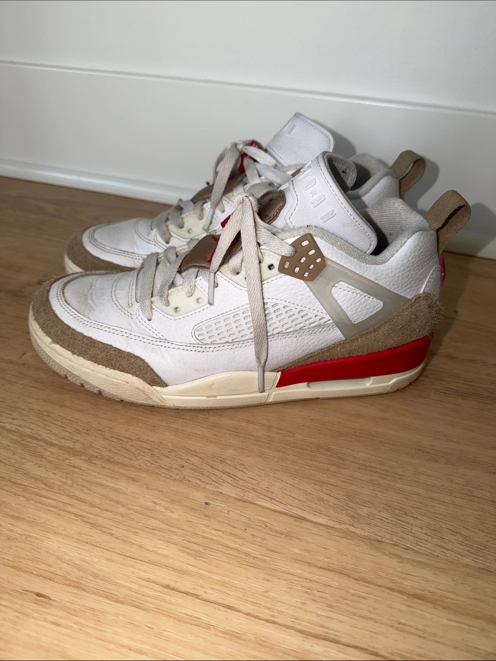 Nike Jordan Spizike Low White Fire Red Desert Camo  Casual Shoes size 7 youth